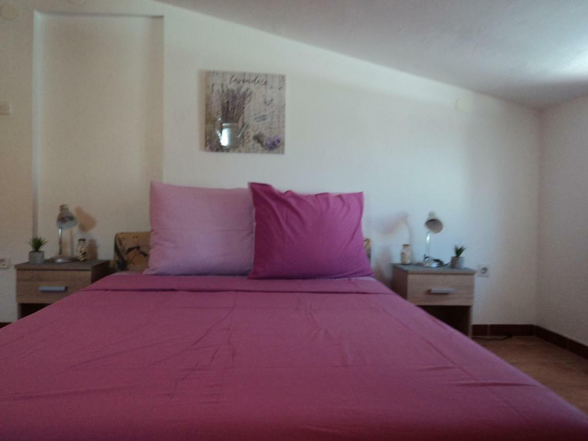 Apartment Ana *